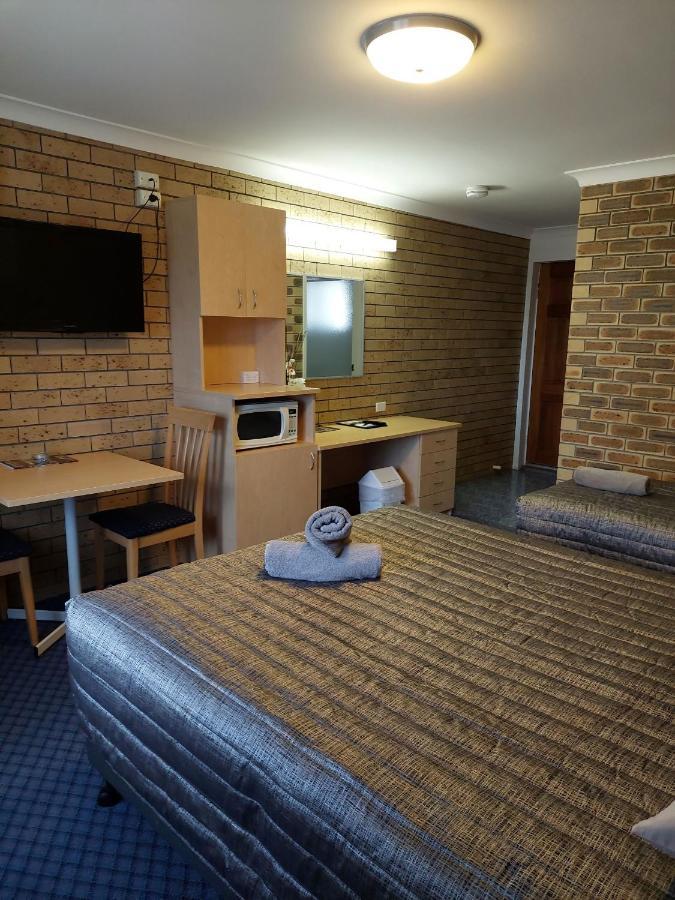 Settlers Motor Inn Tenterfield Dış mekan fotoğraf