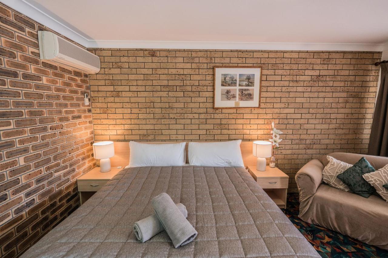 Settlers Motor Inn Tenterfield Dış mekan fotoğraf