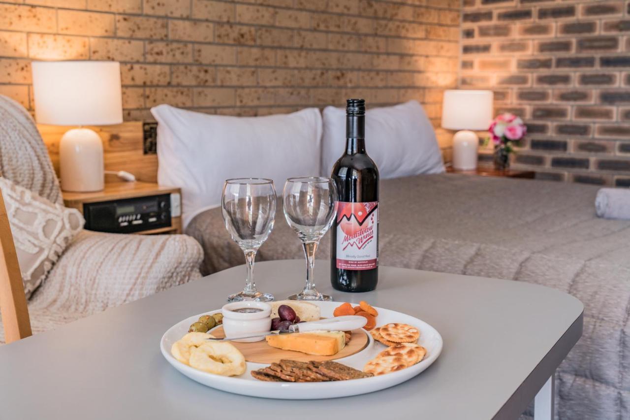 Settlers Motor Inn Tenterfield Dış mekan fotoğraf
